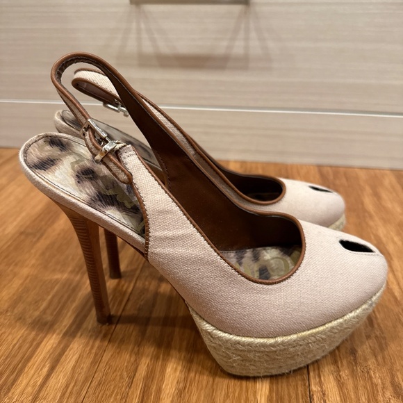 Sam - Picture 2 of 3